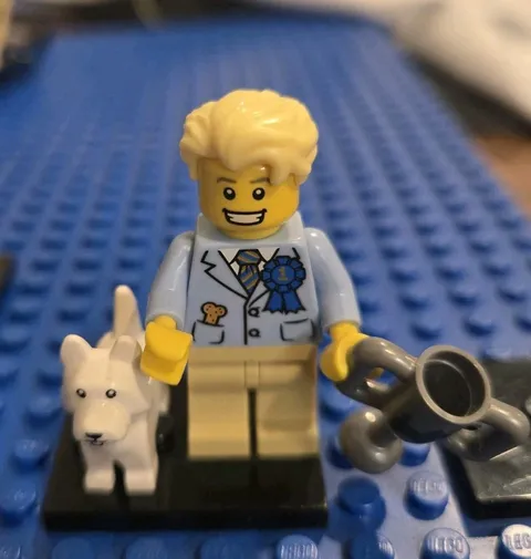 LEGO Minifigures Series 16 Dog Show Winner Collectible with Dog and Trophy