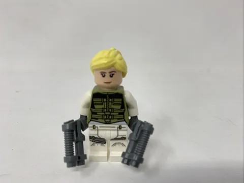 LEGO Yelena Belova Minifigure - 76162 MARVEL Black Widow's Helicopter