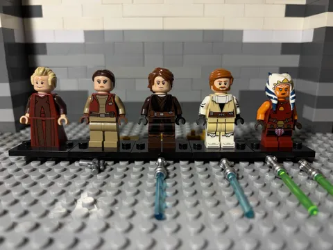 LEGO STAR WARS Clone Wars Minifigure Lot of 5 w/ Silver Blaster & Lightsabers