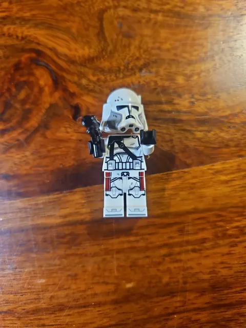 Sw1431 LEGO Clone Commander Bacara Minifigure. Star Wars. New
