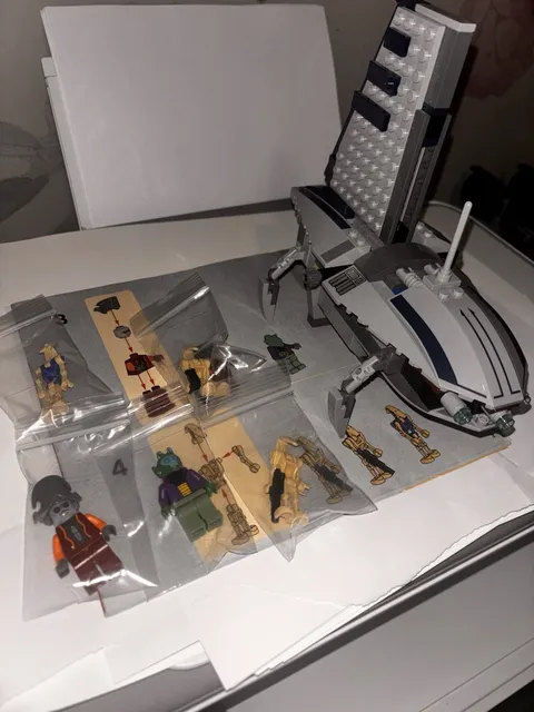 LEGO 8036 Star Wars Separatist Shuttle 2009 Retired Complete w/Manual - No Box
