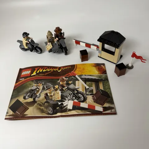 Lego Indiana Jones Motorcycle Chase 7620 - See Description