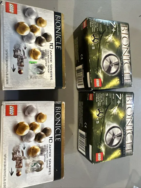 Lego 8748 And 8719 Lot of 4