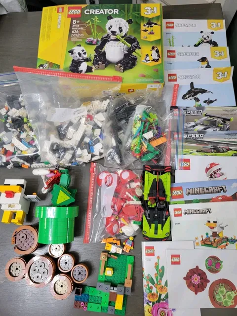 Lego Mixed Incomplete Lot; Piranha Plant, Panda, Minecraft, Aston Martin