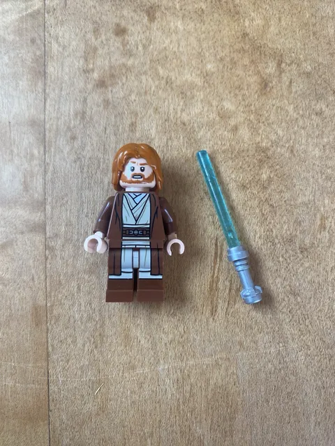 Lego Star Wars Obi-Wan Kenobi - Reddish Brown Robe Minifigure
