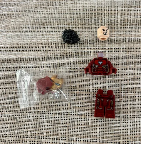 LEGO MARVEL Iron Man Man Hall Of Armor Tony Stark MK 50 Minifigure ONLY 76125