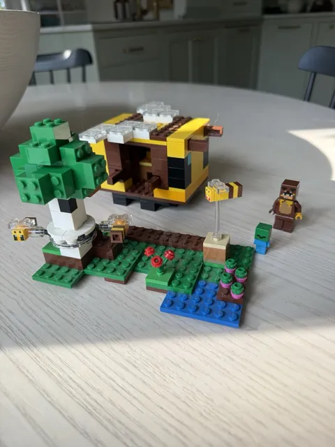 Lego Bee Cottage Set 21241 Used With Instructions And Box Missing One Bee