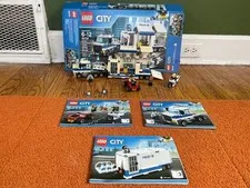 LEGO CITY: Mobile Command Center (60139) Complete Set