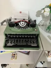 LEGO Ideas Typewriter 21327  with  letter booklet