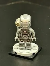 Lego Super Heroes: War Machine Dark Bluish Gray Silver Armor Minifigure 