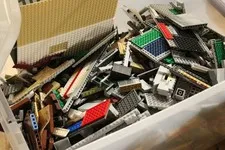 LEGO 4 lbs Bulk Lot Random Parts Pieces Bricks Plates