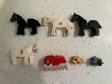 Lego Classic Castle Horse Lot x4- Black w/ Movable Head Minifig - w/accesories
