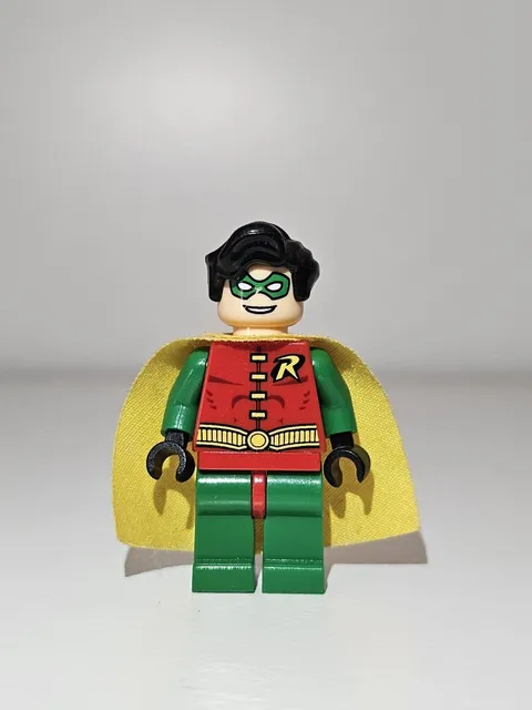 LEGO Batman Robin Minifigure bat009 2006 from 7783 Great Condition