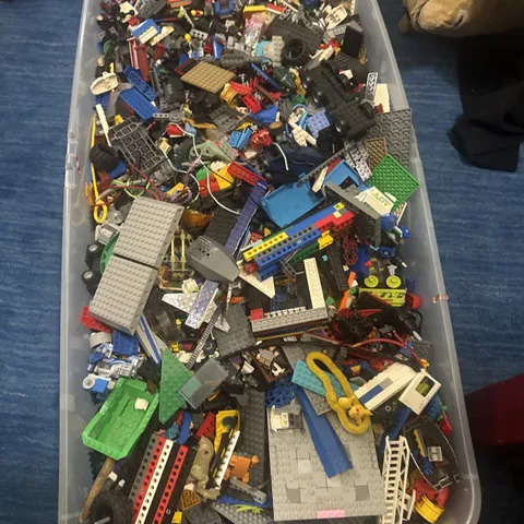 LEGO Bulk Mixed Parts Lot Multicolor Plastic bricks roughly 35 pounds.