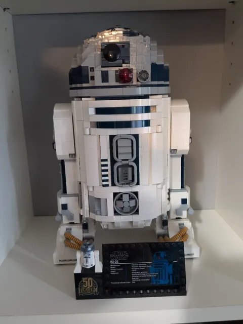 LEGO Star Wars R2-D2 (75308) Assembled Complete