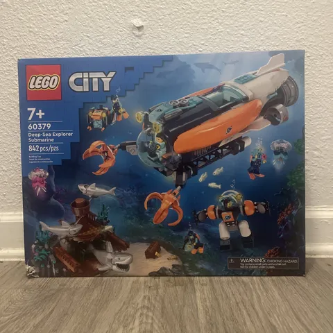 LEGO City Deep-Sea Explorer Submarine 60379 NEW Sealed Box Retired DAMAGED BOX 