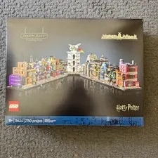 LEGO Harry Potter Diagon Alley Wizarding Shops Building Set 76444