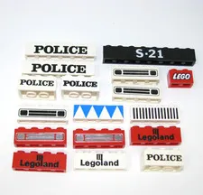 LEGO Vintage Printed Brick Lot 2x3 1x6 1x4 Legoland Car Grill s-21