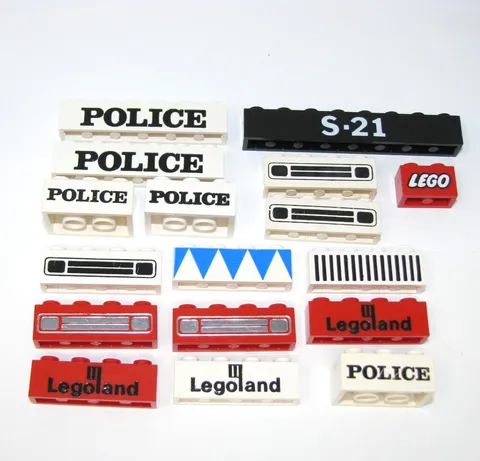 LEGO Vintage Printed Brick Lot 2x3 1x6 1x4 Legoland Car Grill s-21