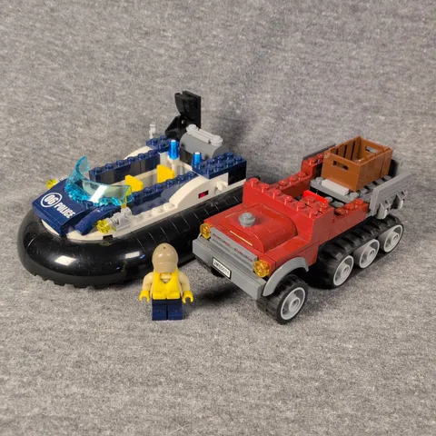 LEGO CITY: Hovercraft Arrest (60071) Incomplete 2 Vehicles +Minifigure Parts