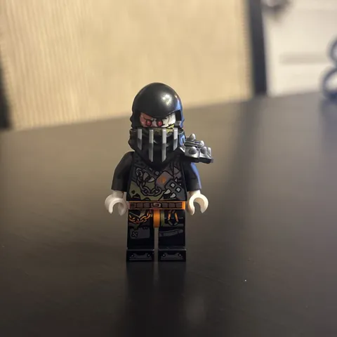 Lego ninjago Muzzle Minifigure njo0466 Ninjago  Rare Retired 