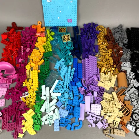 Genuine LEGO Bulk Lot 1.5 lb Assorted Pieces Bricks Parts Plates Sorted by Color