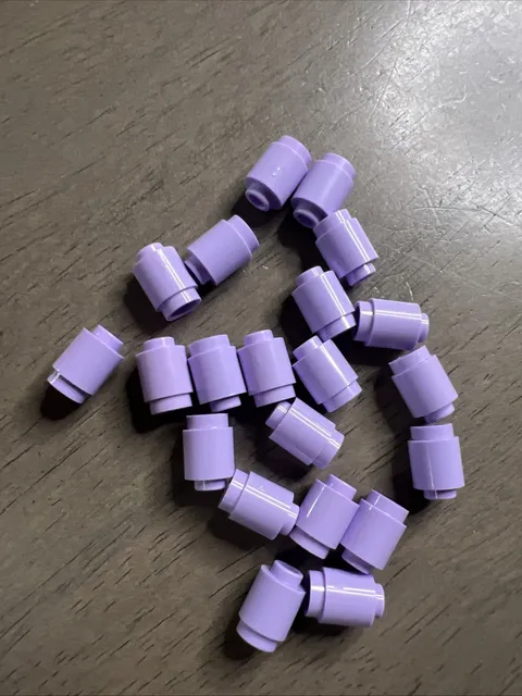 LEGO 3062 Lavender Brick, Round 1 x 1 Barrel 21 Pieces