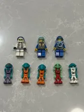 Lego Life On Mars Minifigures Lot of 8 - Aliens Martian Astronaut 7315 7316 7313