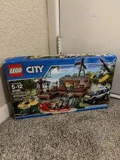LEGO CITY: Crooks' Hideout (60068)-Brand New In Factory Sealed Box