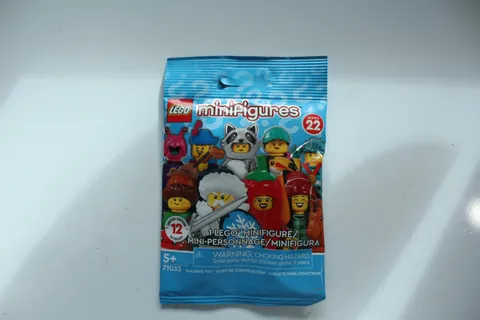 Vintage Lego Mini Figure Series 22 #6379512 Limited Edition 1 In Sealed Package