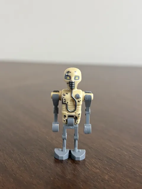 LEGO Star Wars 2-1B Medical Droid MINT sw0936 Tan Minifigure