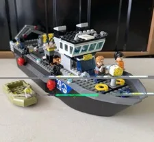 LEGO 76942 Jurassic World Baryonyx Dinosaur Boat Escape incomplete