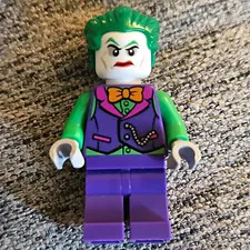 LEGO Batman The Joker Minifigure Green Hair Purple Suit Bow Tie