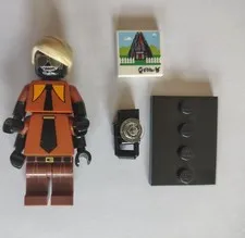 LEGO Ninjago Flashback Garmadon with Blonde Hair, Camera and Volcano Map