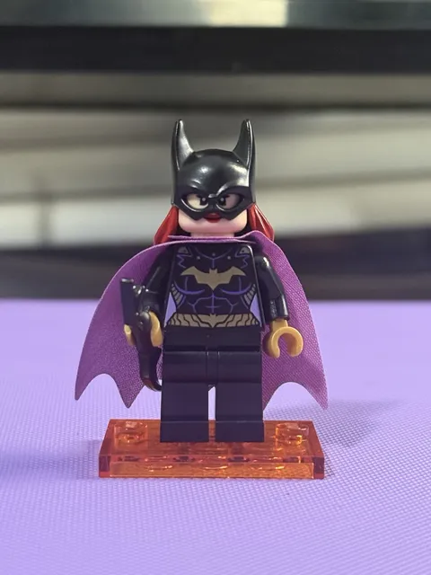 LEGO Batgirl Minifigure lavender Cape - sh0092