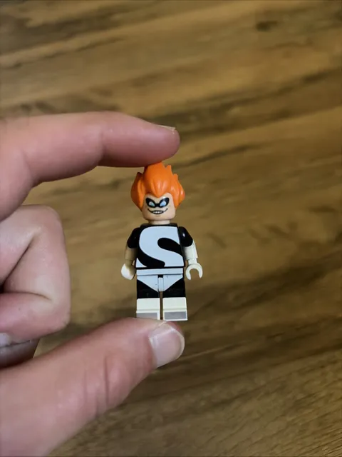 LEGO DISNEY Minifigures Series 1 (71012) Syndrome