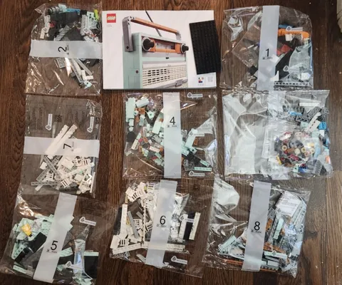 (OPEN BOX) New LEGO Icons: Retro Radio (10334)