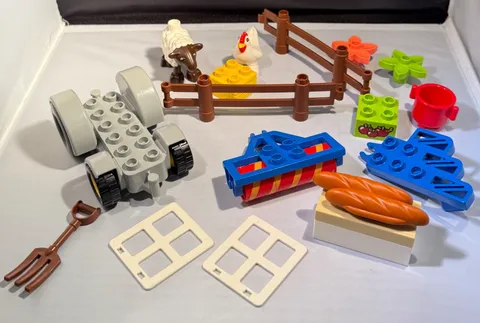 Vintage Lego Duplo Farm Pieces Equipment Animals Printed Apples Tractor Part +++