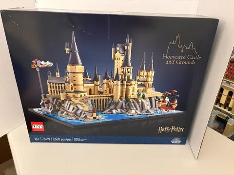 LEGO Harry Potter: Hogwarts Castle and Grounds (76419) New/sealed in box