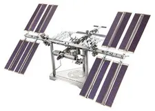 FASCINATIONS Space Vehicles  International Space Station 3 Sheets 2021