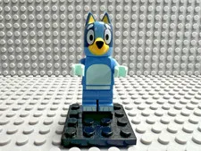 LEGO Bluey Minifigure - Bluey - BLU005 from set 11201