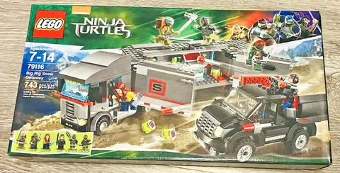 Lego 79116 Ninja Turtles Big Rig Snow Getaway -New