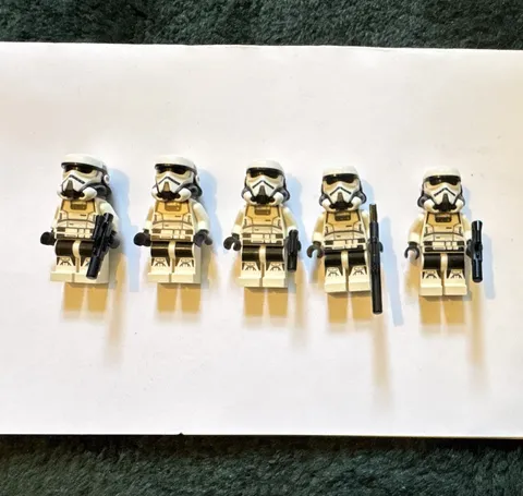 LEGO Star Wars Stormtrooper Minifigure Lot of 5 w/ Blasters Plastic Age 5+