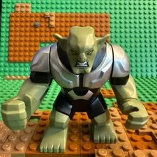 Lego Spider-man Ultimate Green Goblin Big Figure 76016 (good condition)