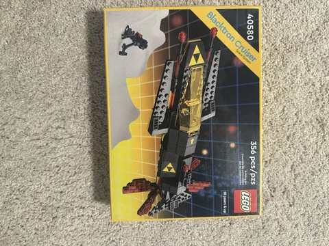 LEGO Icons: Blacktron Cruiser (40580)
