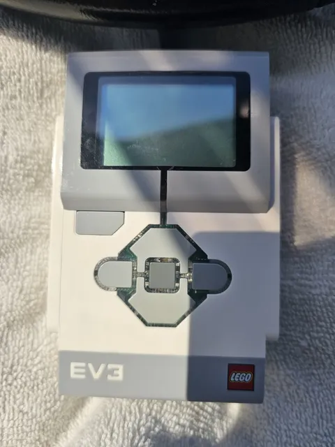 LEGO Mindstorms EV3 Intelligent Brick with Rechargeable Battery