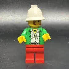 LEGO Adventurers Jungle Pippin Reed Miss Gail Minifigure adv016 5986 5987 5936