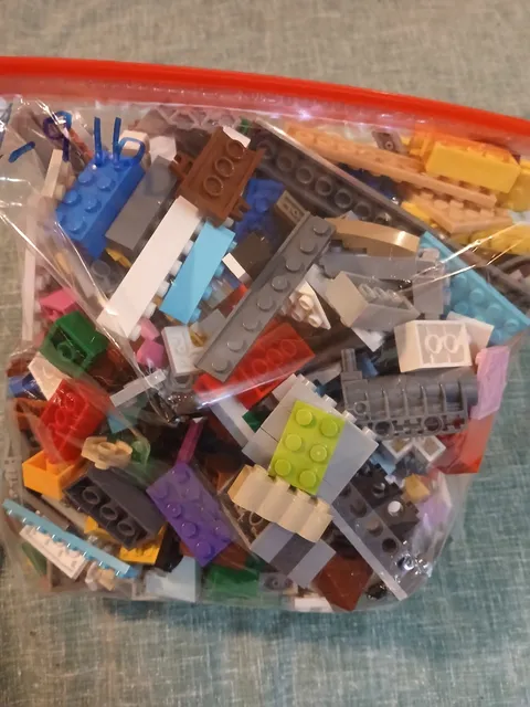 LEGO 1.9 LB Bulk Lot Genuine Mixed Bricks Parts Pieces No Minifigs Bag #7