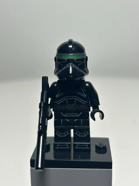 LEGO Crosshair Minifigure 75314 Star Wars The Bad Batch Attack Shuttle NEW