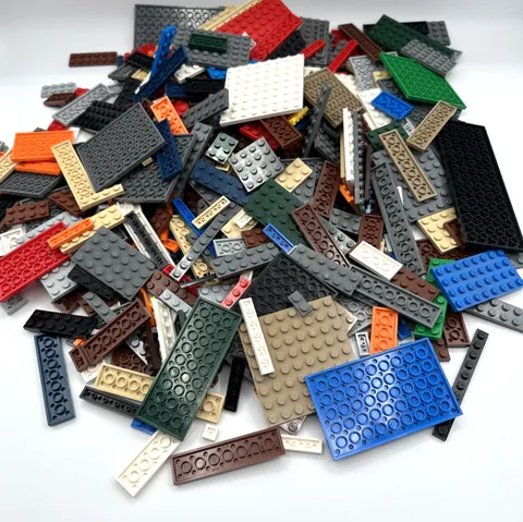 2 lb Genuine LEGO Plates Only Mixed Sizes Colors Clean Used Bulk Lot (LOT 4)